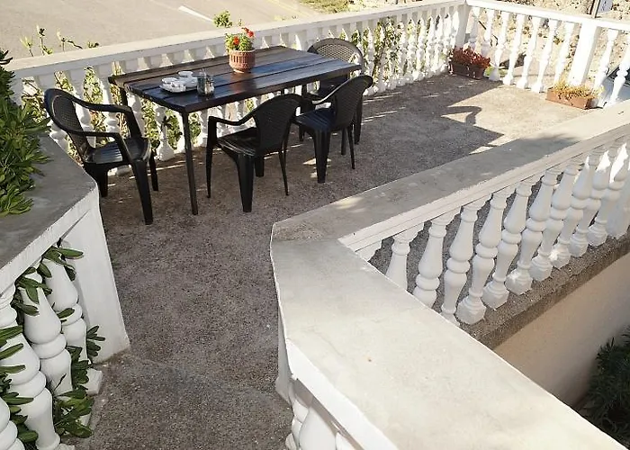 Apartments Pintar